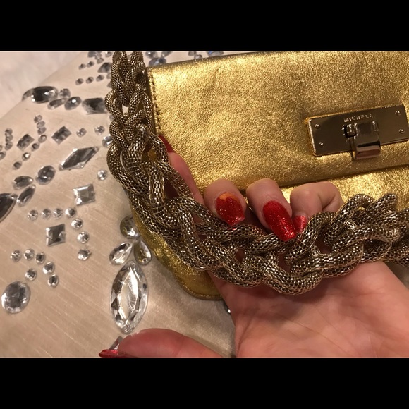💋Gold MICHELE Bag 🌸 - Picture 6 of 8